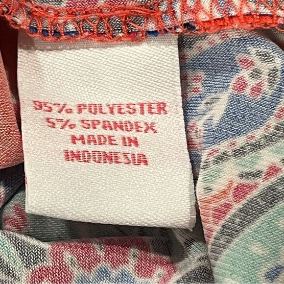 A-line loose fit v-neck short sleeve cold shoulder paisley print dress - Picture 11 of 13